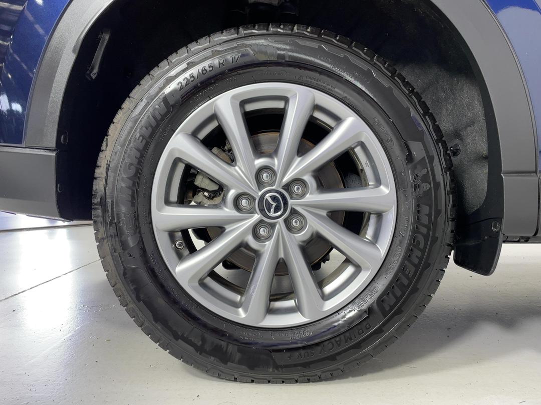 Photo '12' of Mazda CX-5