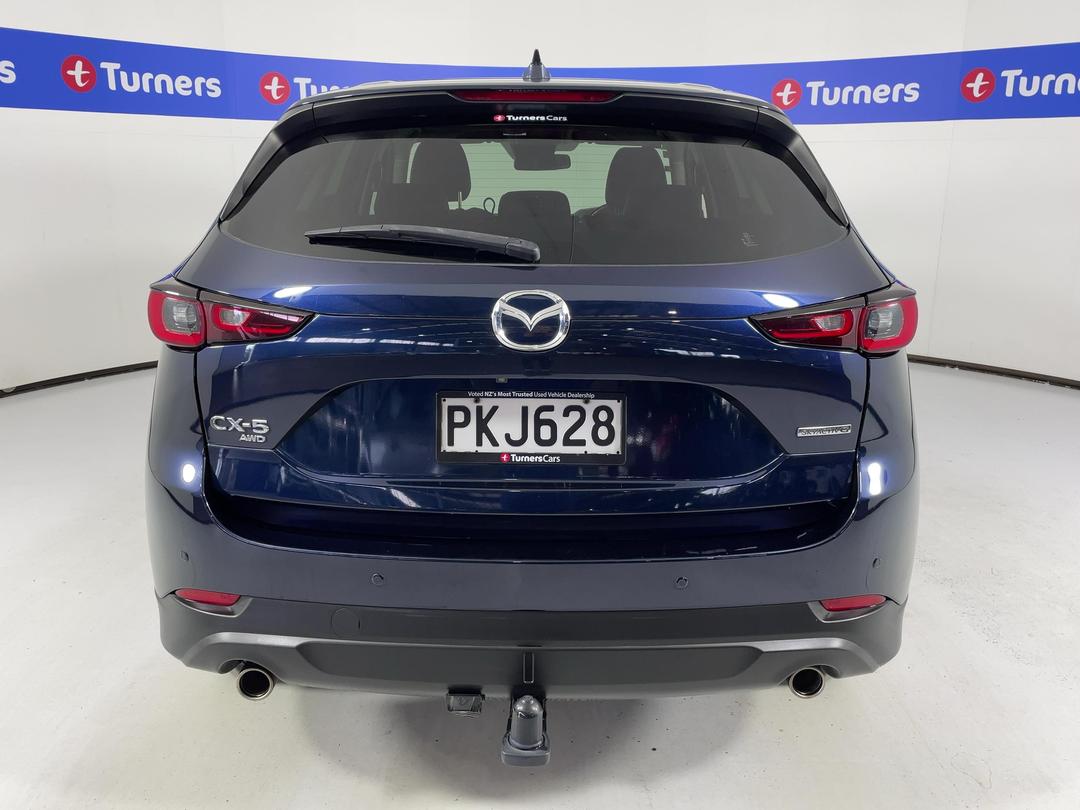 Photo '6' of Mazda CX-5