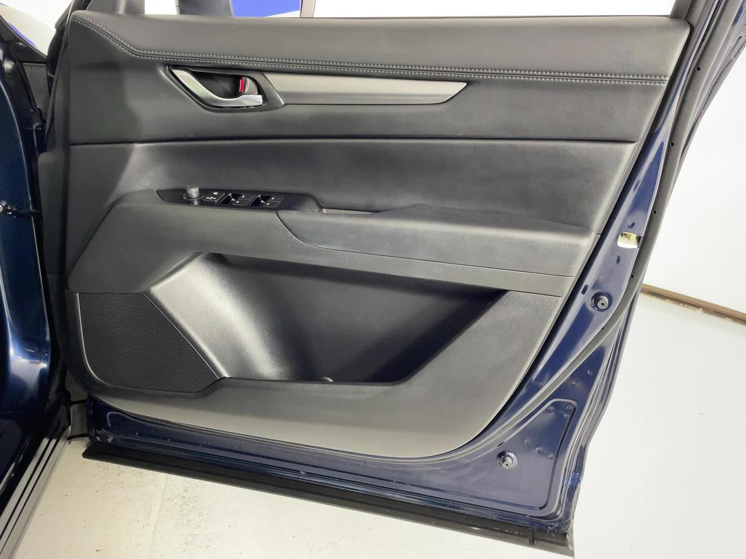 Photo '15' of Mazda CX-5