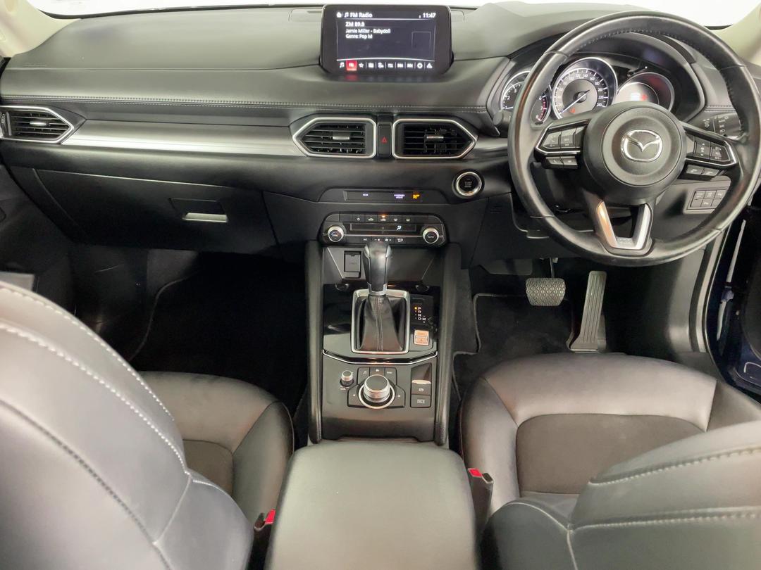 Photo '17' of Mazda CX-5