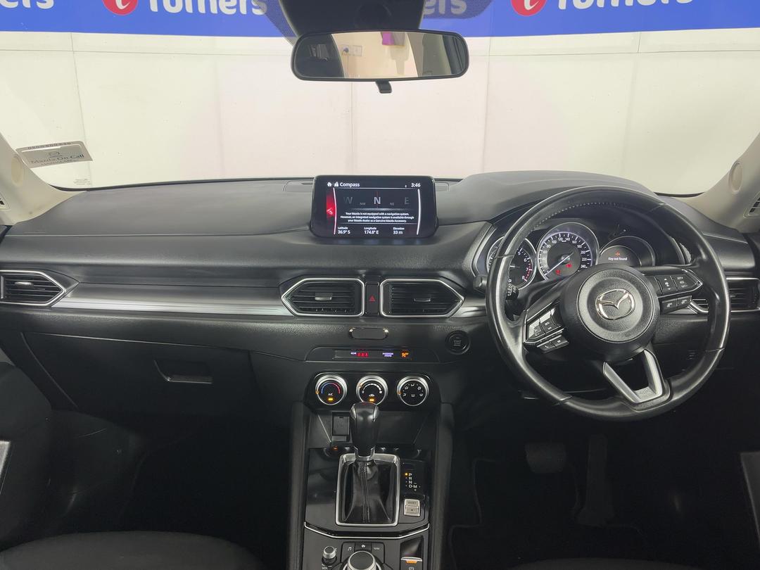 Photo '17' of Mazda CX-5