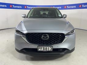 Photo '2' of Mazda CX-5