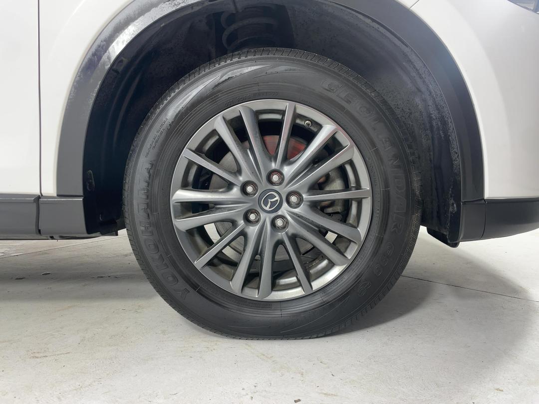 Photo '9' of Mazda CX-8