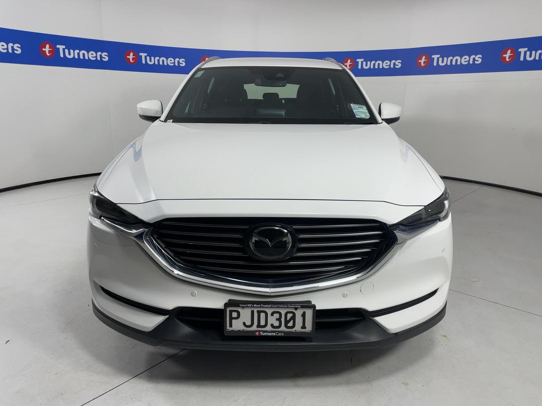 Photo '2' of Mazda CX-8