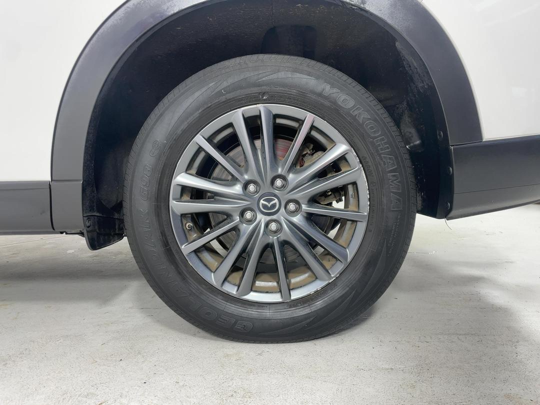 Photo '11' of Mazda CX-8