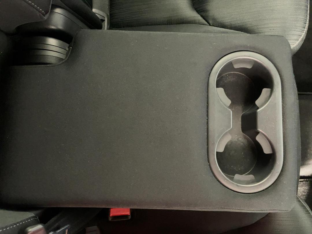 Photo '24' of Mazda CX-8