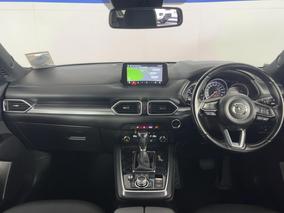 Photo '17' of Mazda CX-8