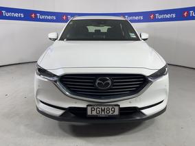 Photo '2' of Mazda CX-8