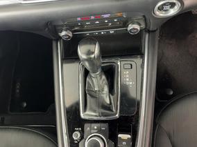 Photo '18' of Mazda CX-8