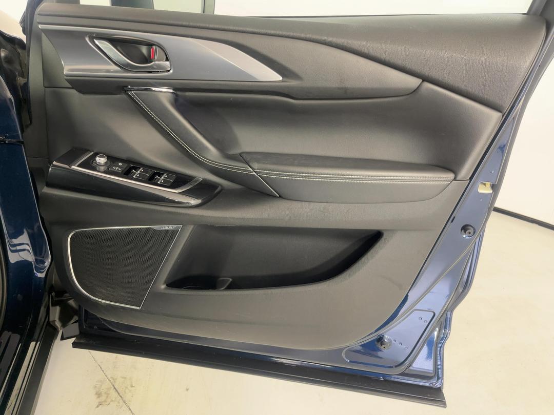 Photo '15' of Mazda CX-9