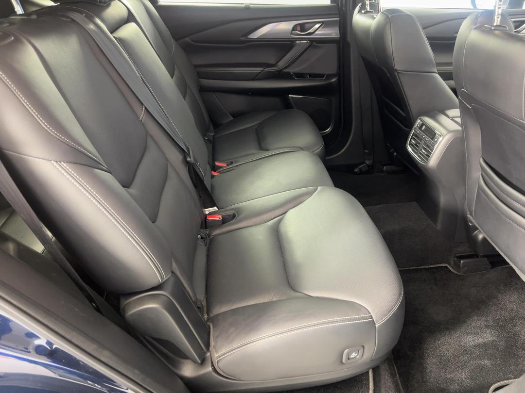 Photo '20' of Mazda CX-9