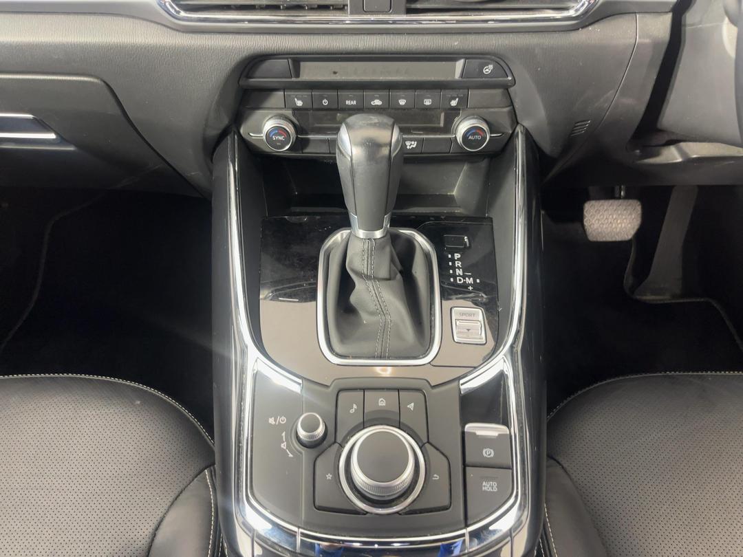 Photo '18' of Mazda CX-9