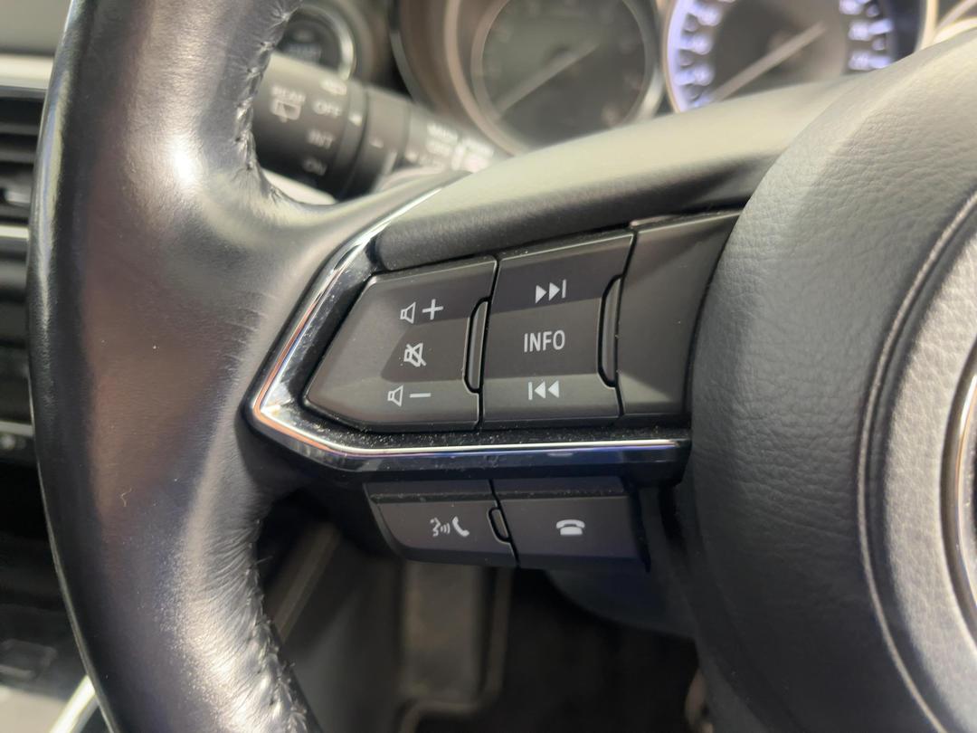 Photo '28' of Mazda CX-9