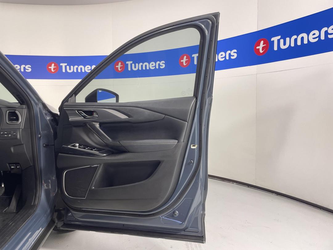 Photo '15' of Mazda CX-9