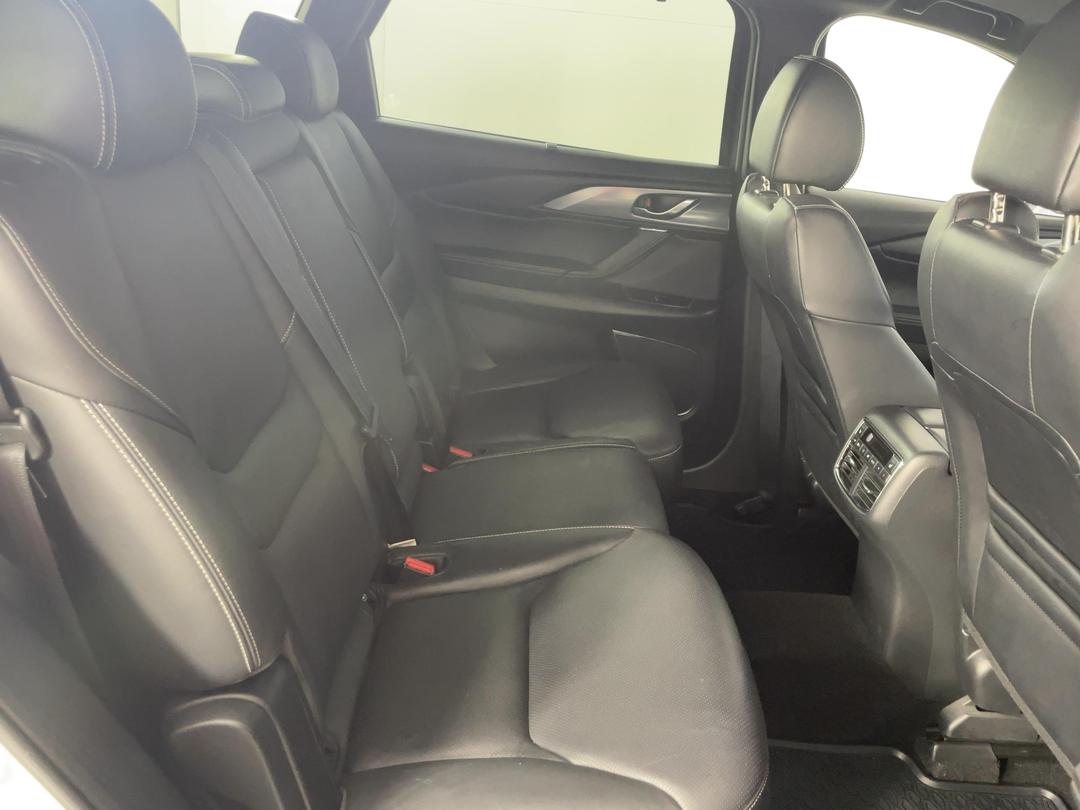 Photo '20' of Mazda CX-9