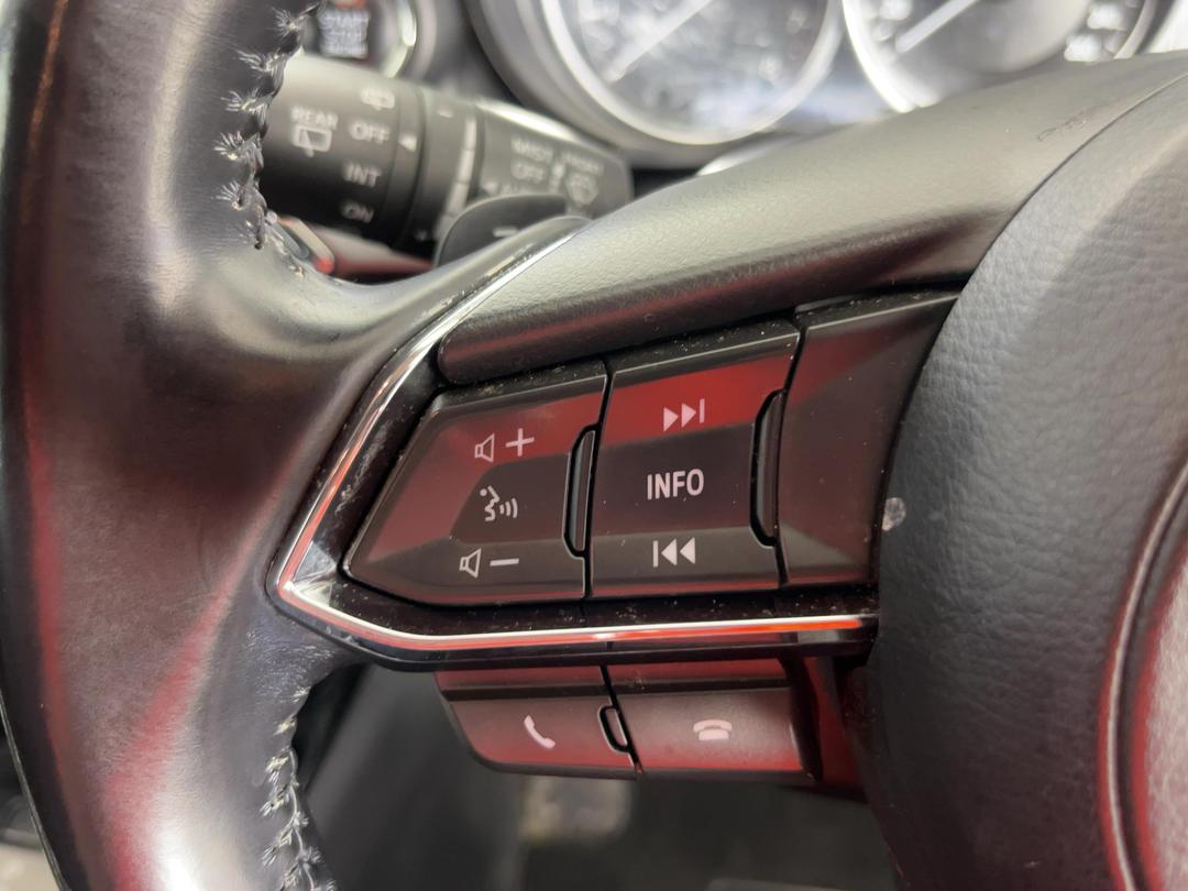 Photo '26' of Mazda CX-9