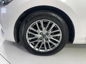 Photo '10' of Mazda Mazda2