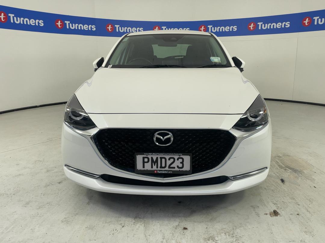 Photo '2' of Mazda Mazda2