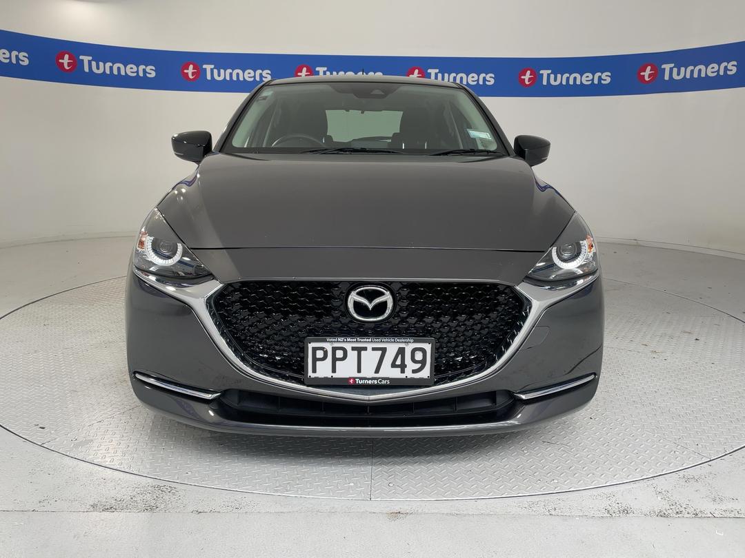 Photo '2' of Mazda Mazda2