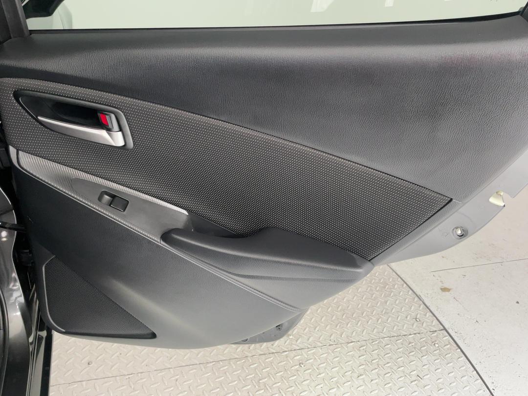 Photo '19' of Mazda Mazda2