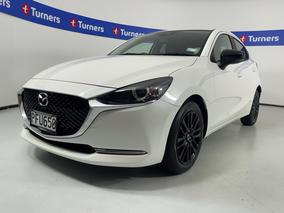 Photo '4' of Mazda Mazda2