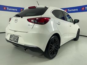 Photo '7' of Mazda Mazda2
