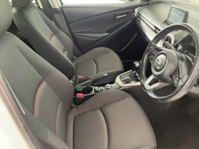 Photo '16' of Mazda Mazda2