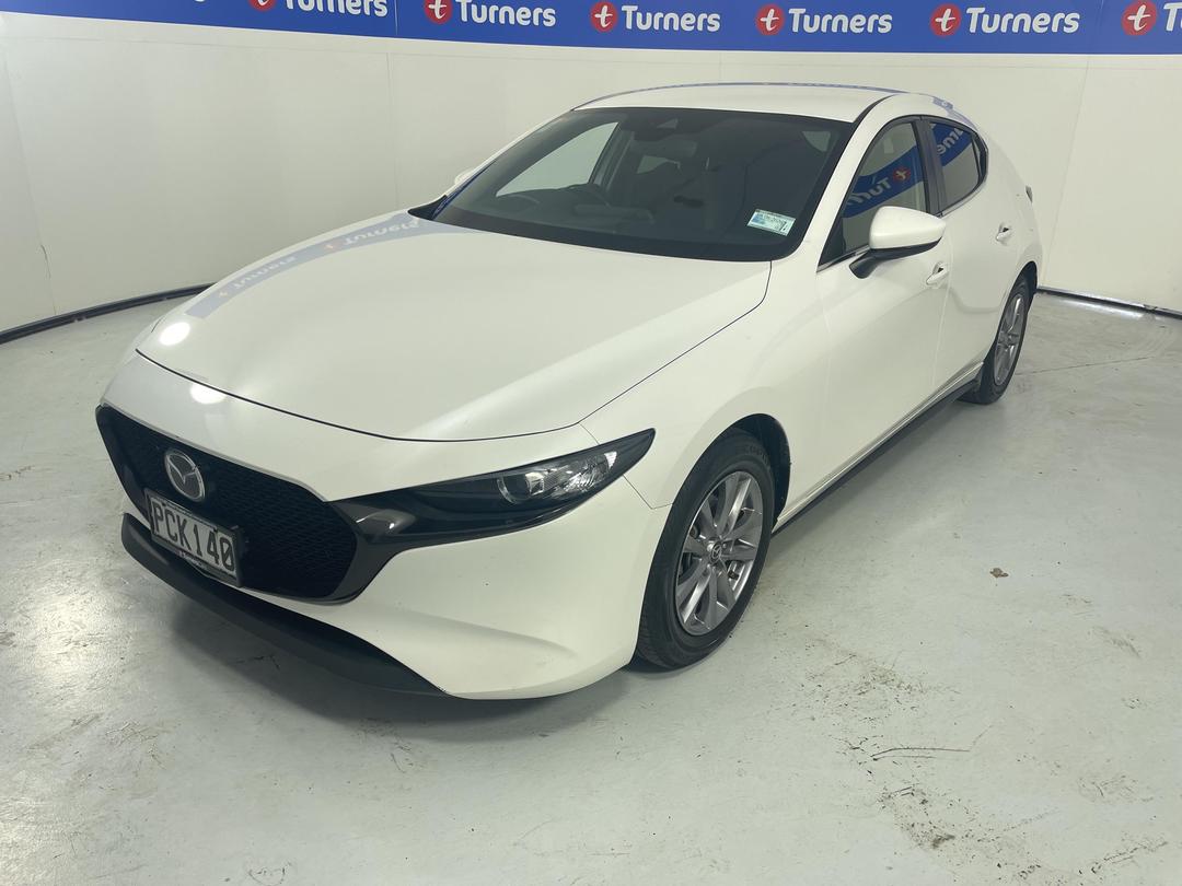 Photo '4' of Mazda Mazda3