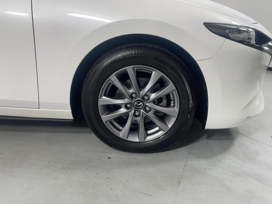 Photo '9' of Mazda Mazda3