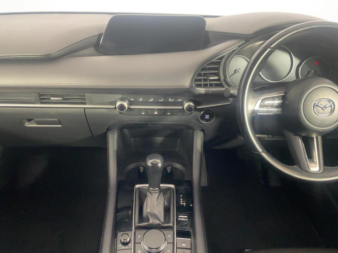 Photo '18' of Mazda Mazda3