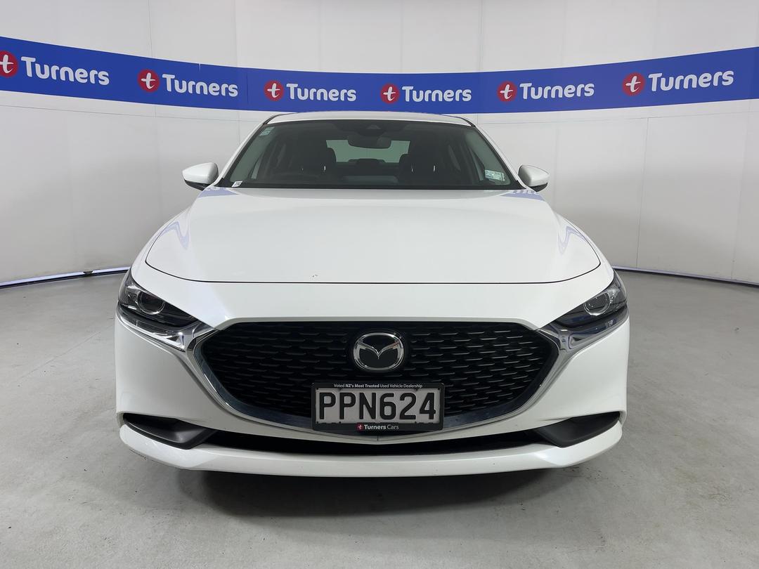 Photo '2' of Mazda Mazda3