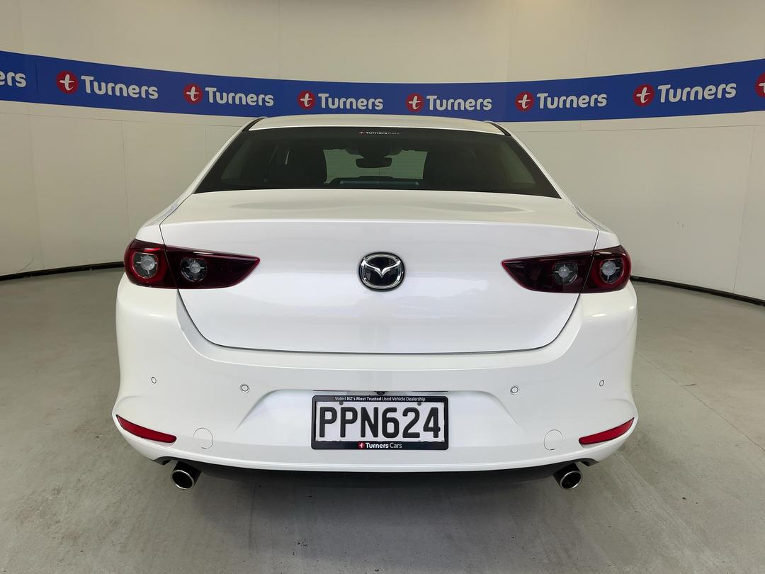 Photo '6' of Mazda Mazda3