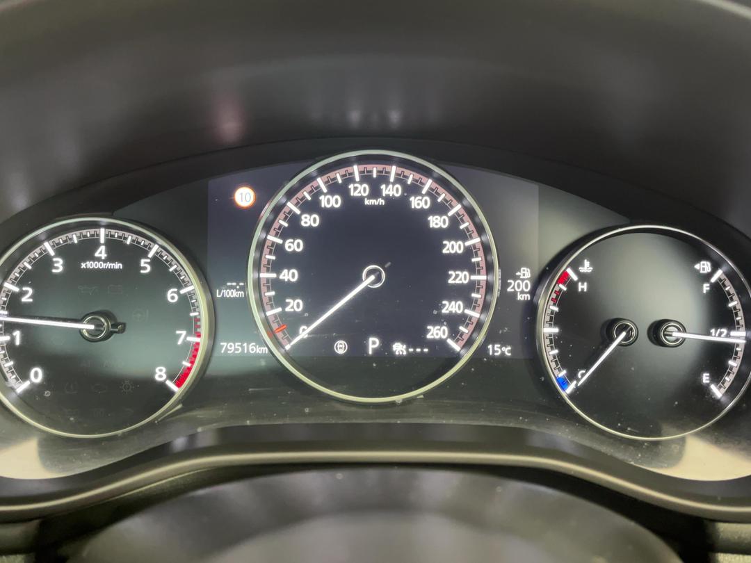 Photo '21' of Mazda Mazda3