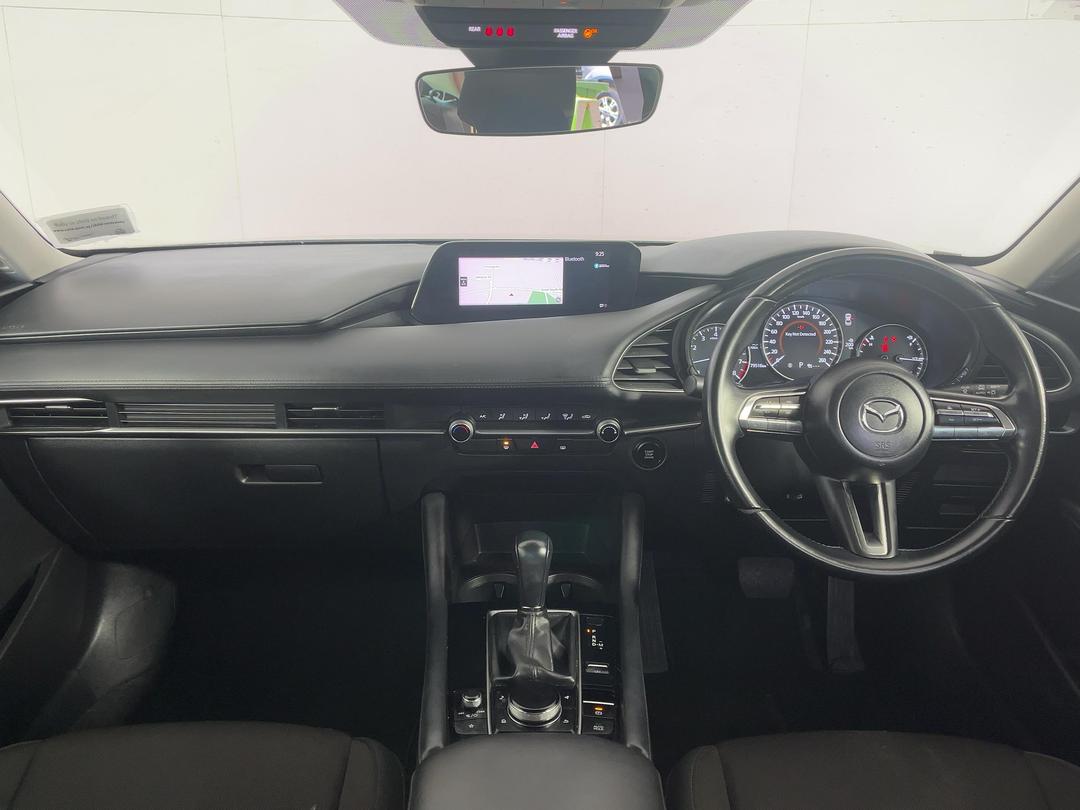 Photo '17' of Mazda Mazda3