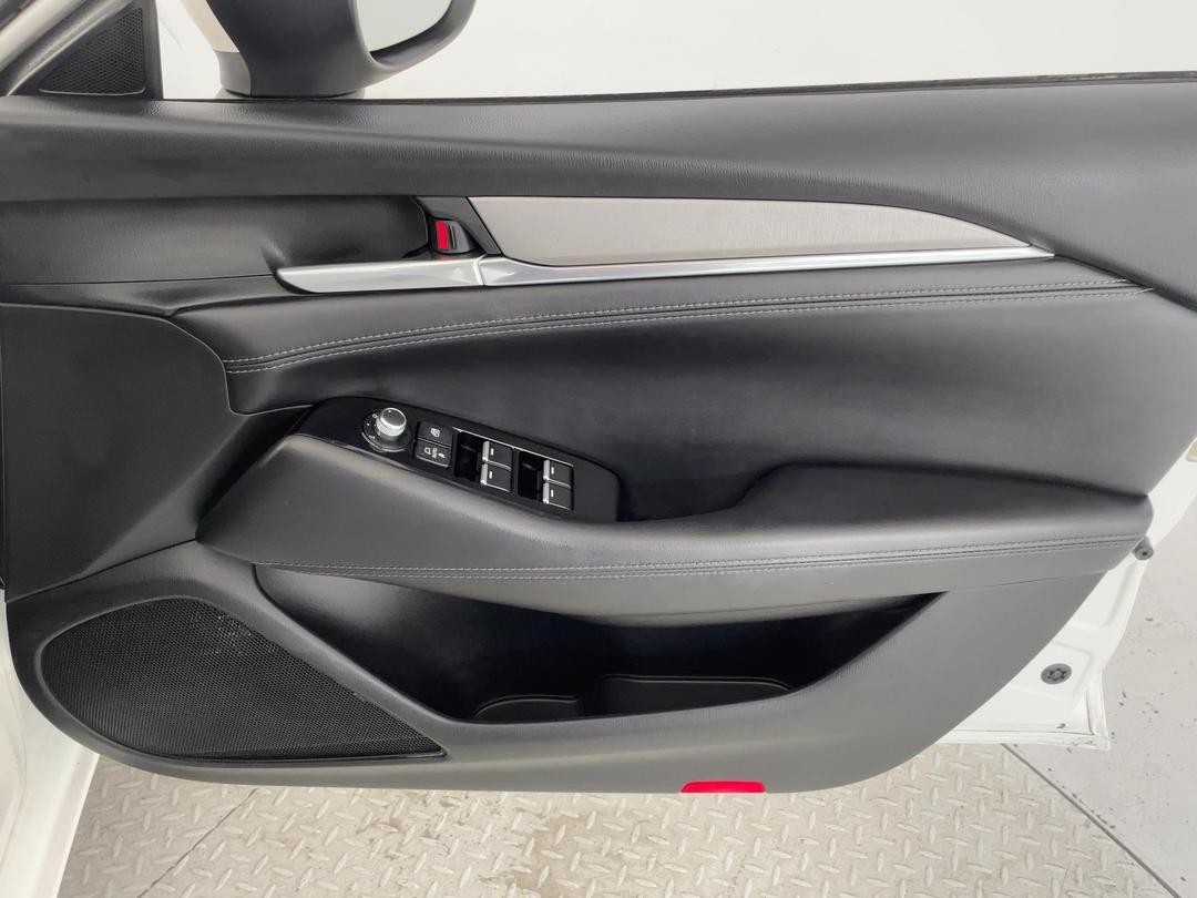 Photo '15' of Mazda Mazda6