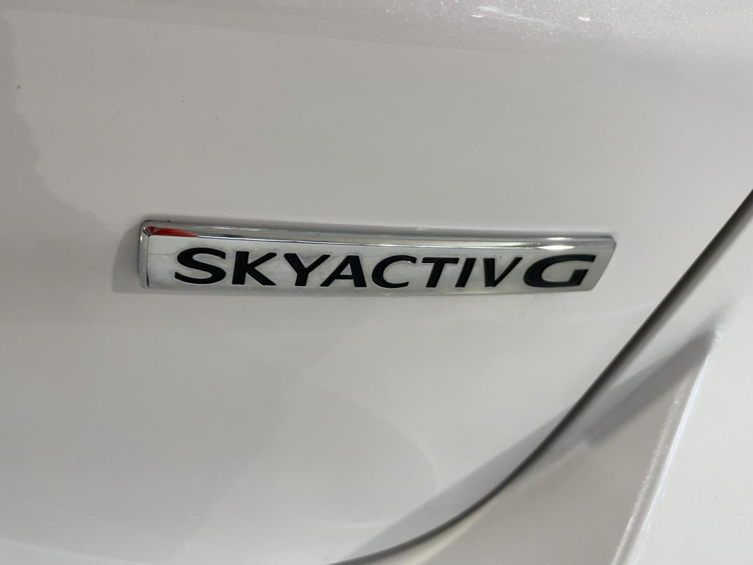 Photo '37' of Mazda Mazda6