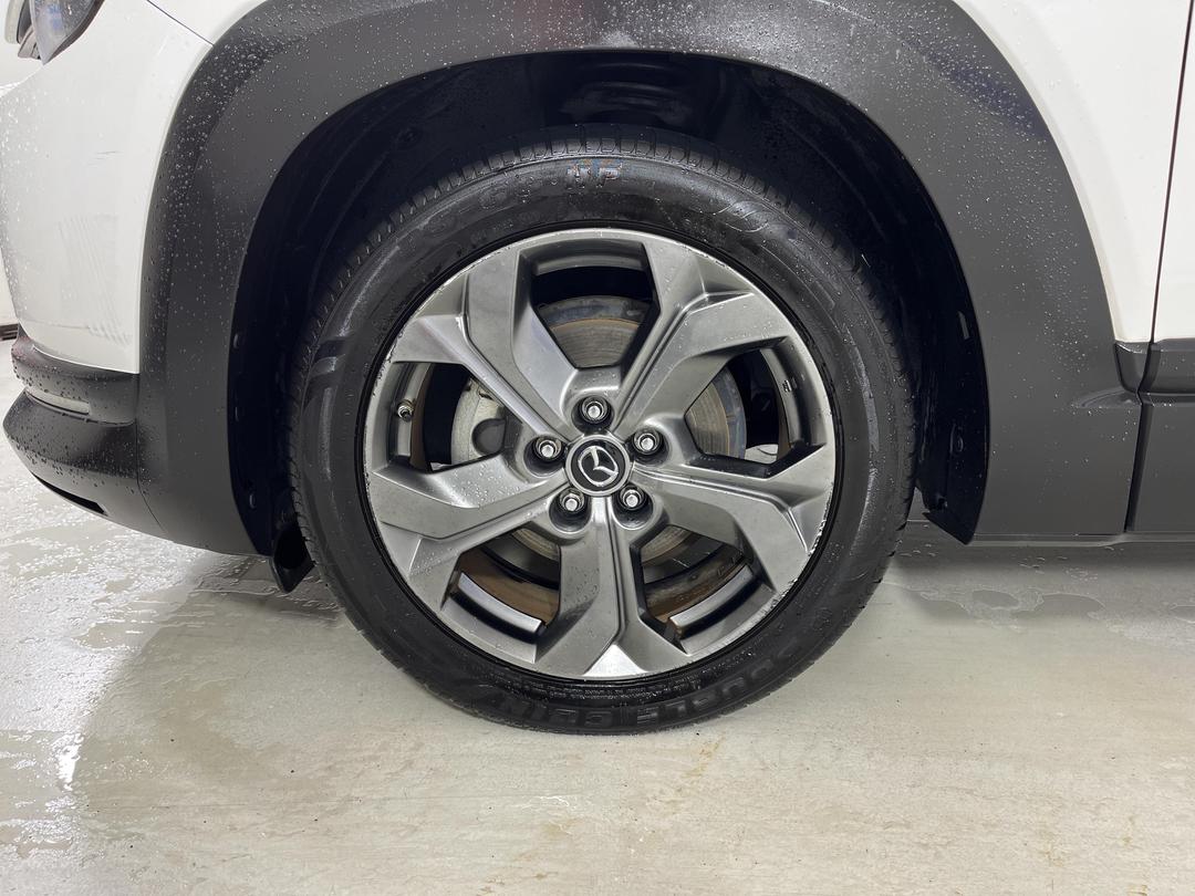 Photo '10' of Mazda MX-30