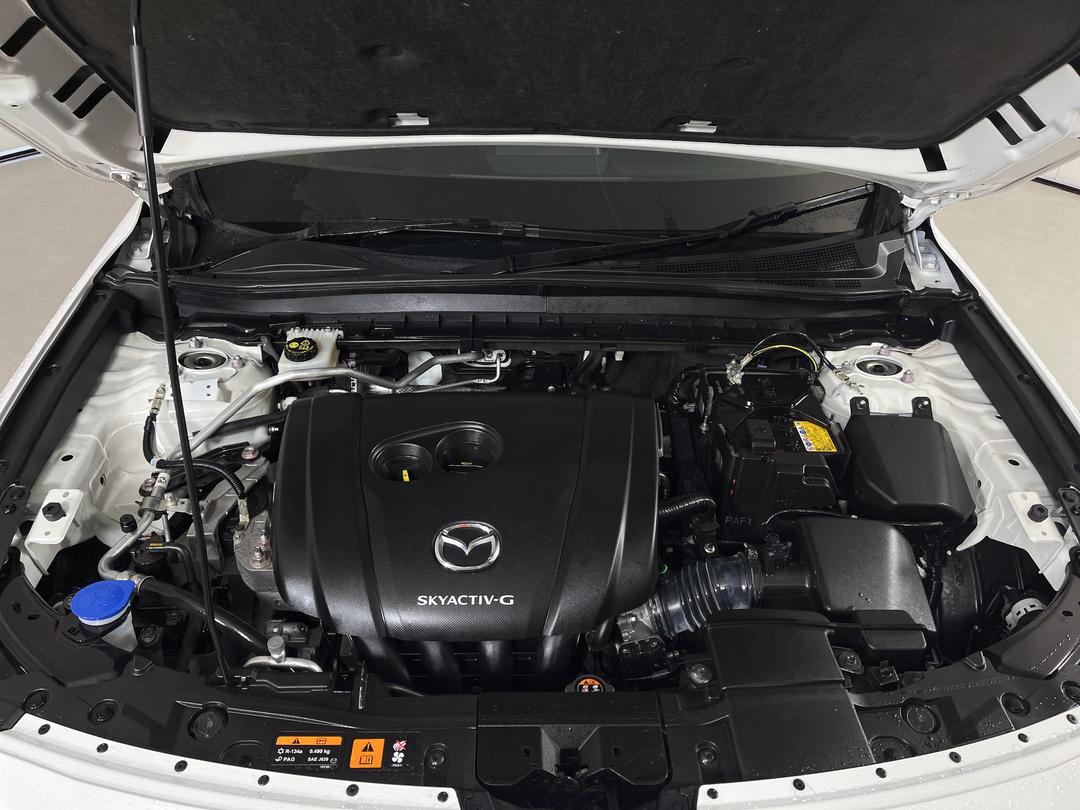 Photo '13' of Mazda MX-30