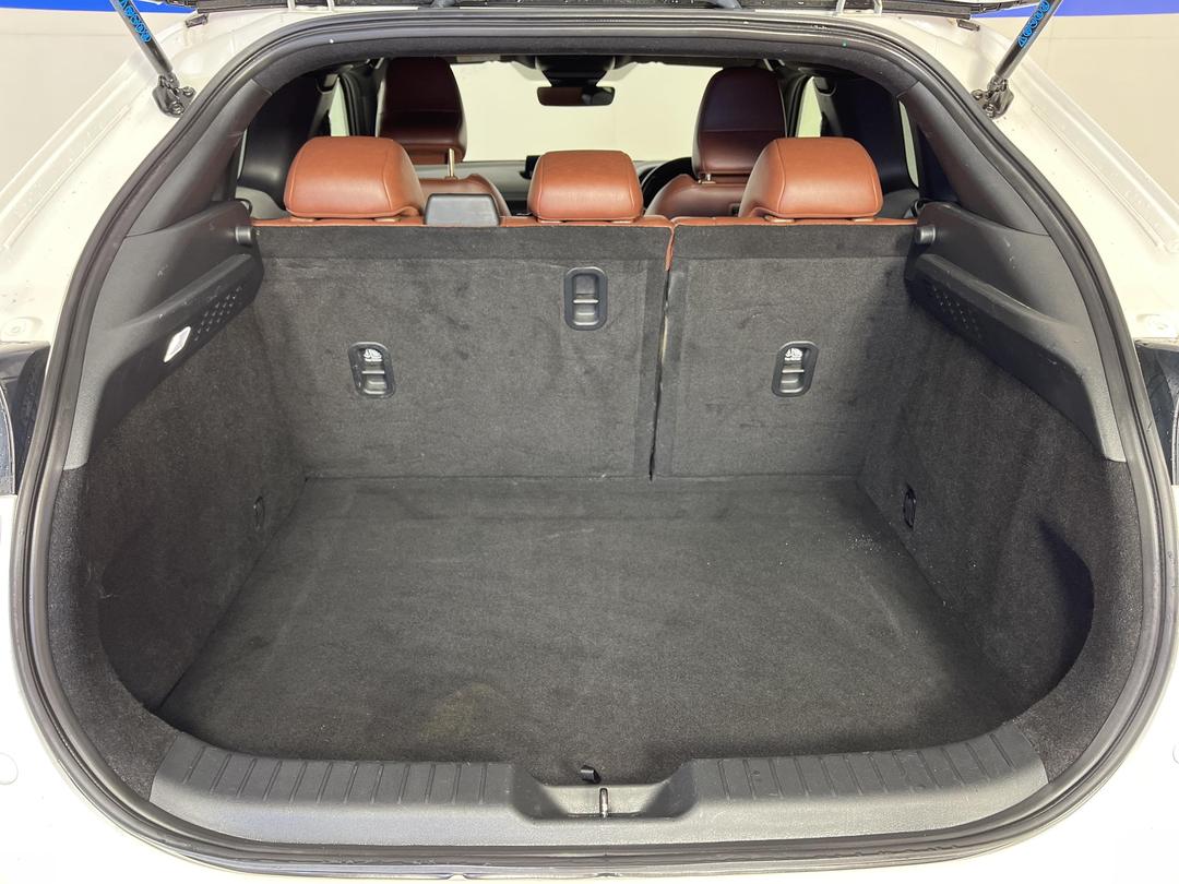 Photo '14' of Mazda MX-30