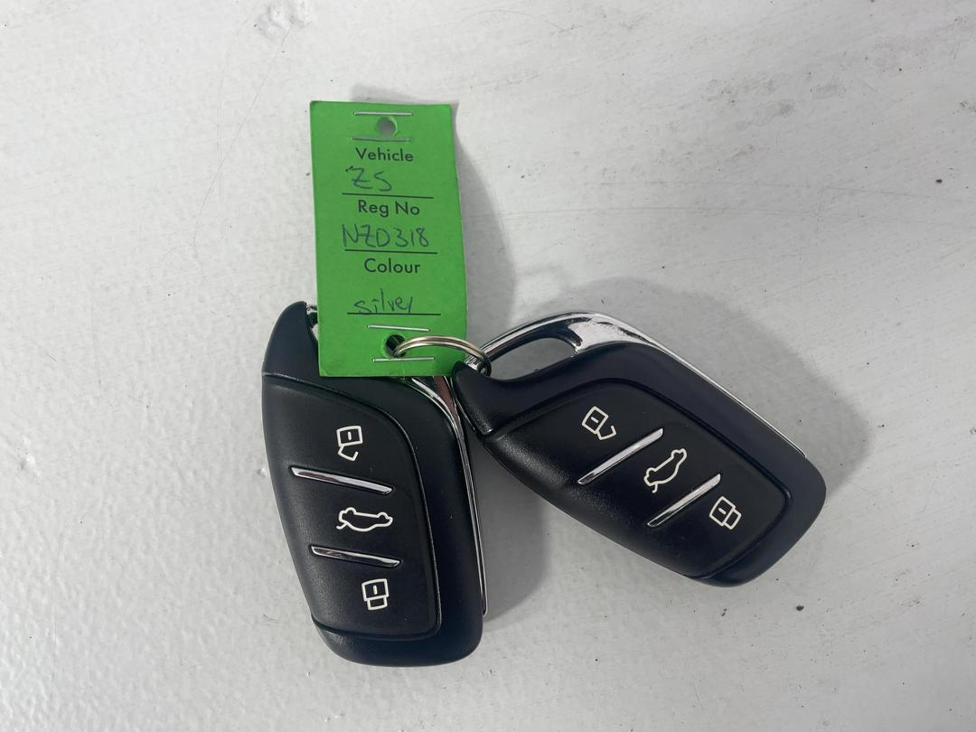 Photo '22' of MG ZS