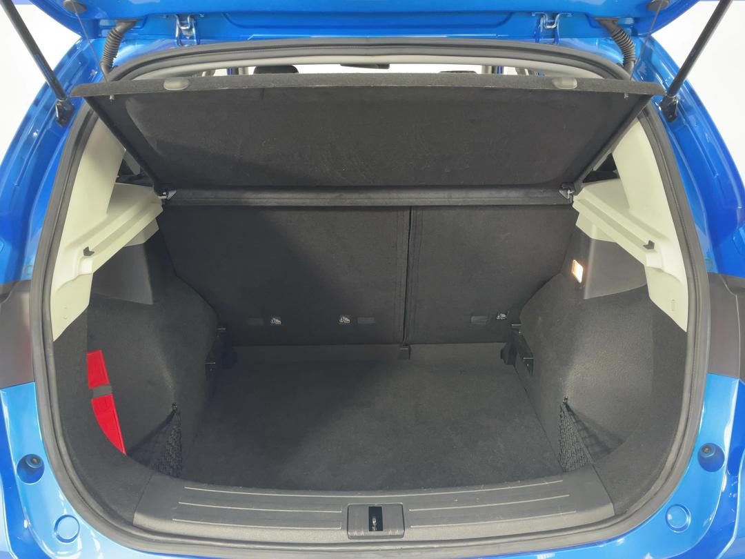 Photo '14' of MG ZS