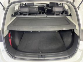Photo '14' of MG ZS