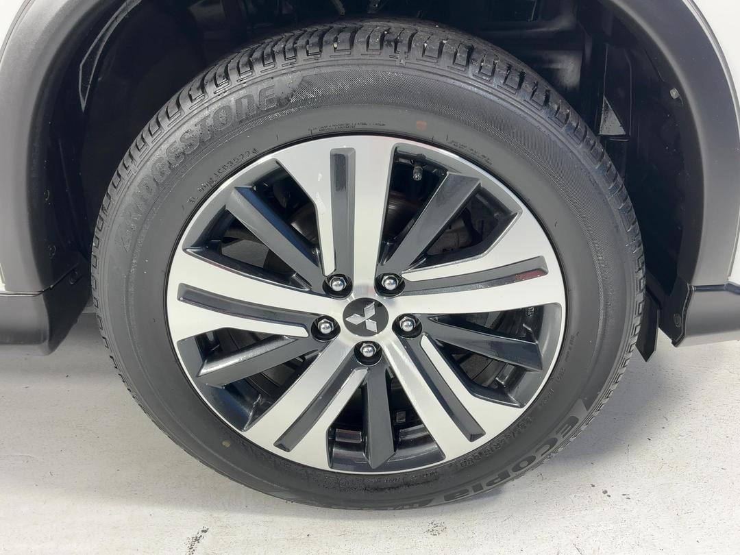 Photo '9' of Mitsubishi ASX