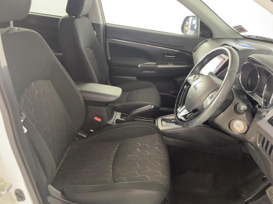 Photo '16' of Mitsubishi ASX
