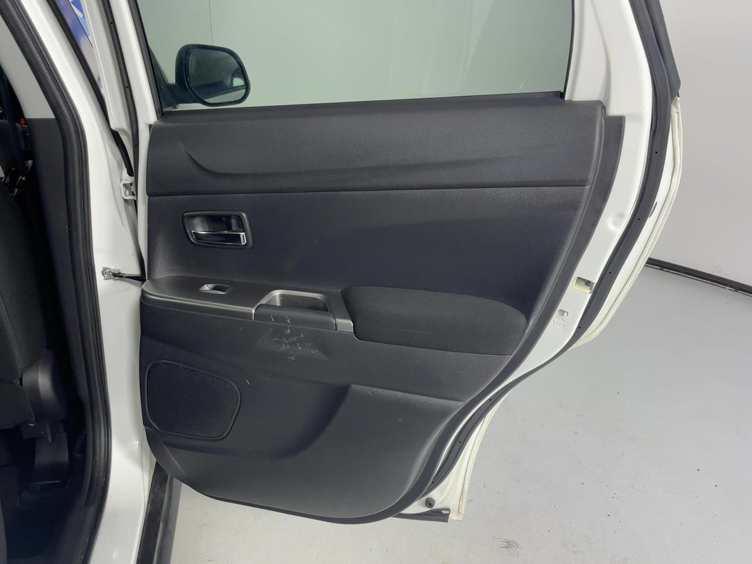 Photo '19' of Mitsubishi ASX