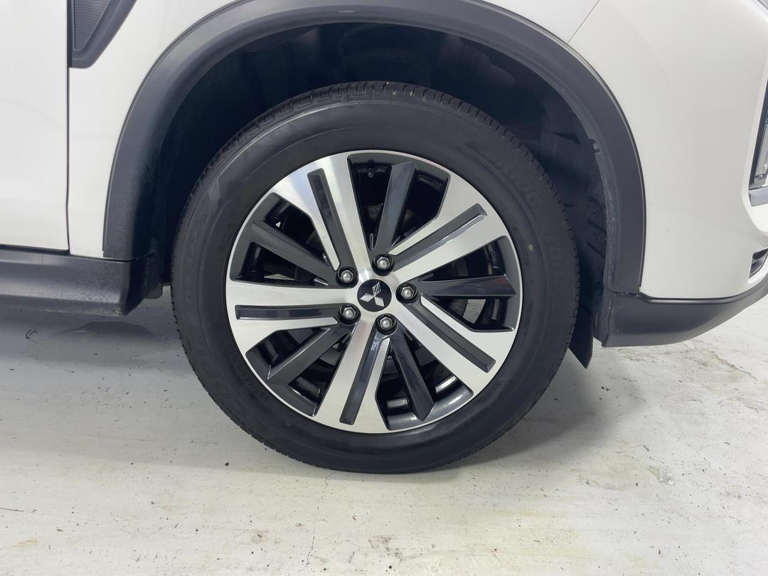 Photo '9' of Mitsubishi ASX