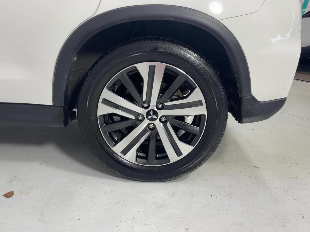 Photo '11' of Mitsubishi ASX