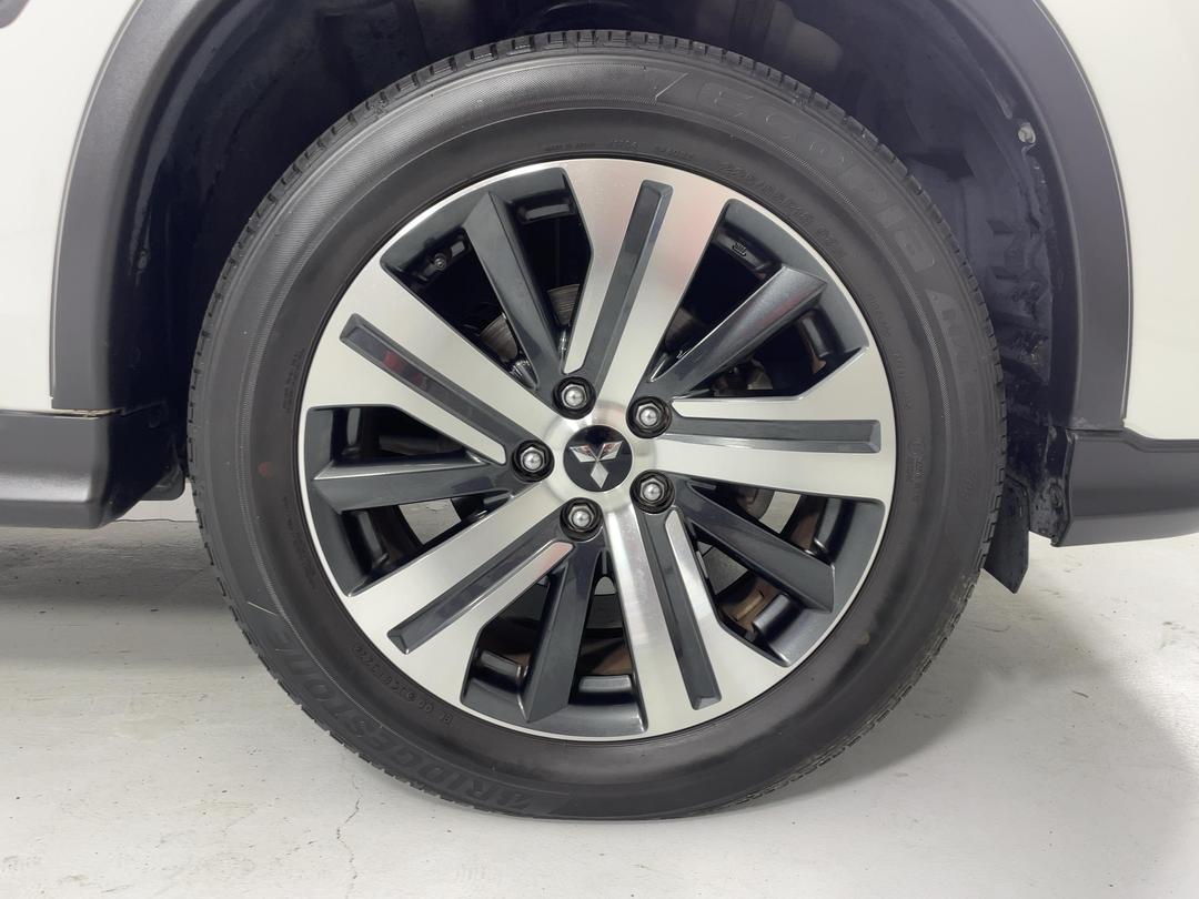 Photo '9' of Mitsubishi ASX