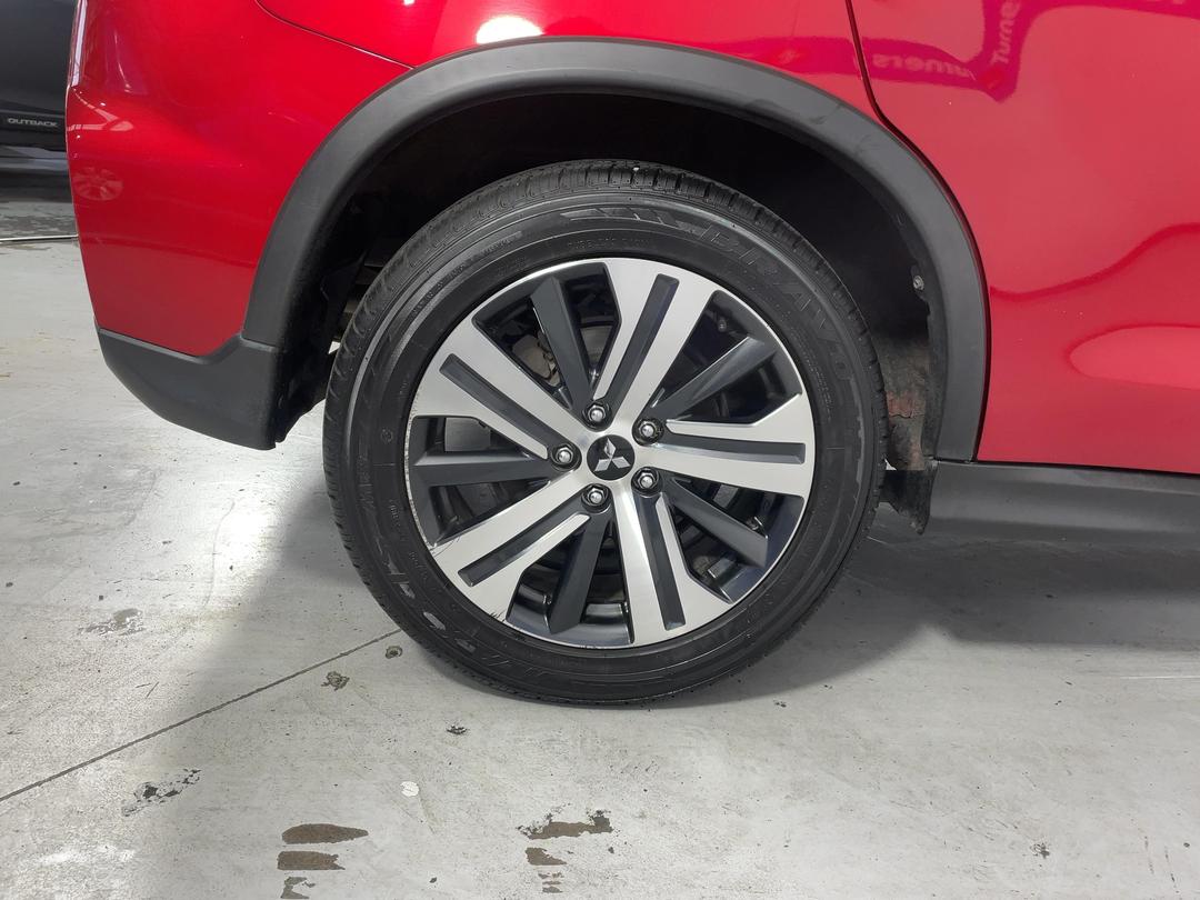 Photo '12' of Mitsubishi ASX