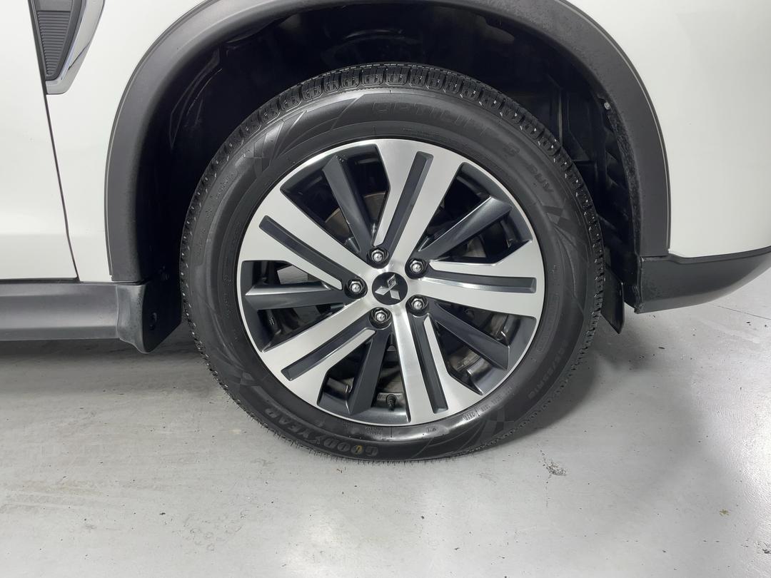 Photo '9' of Mitsubishi ASX